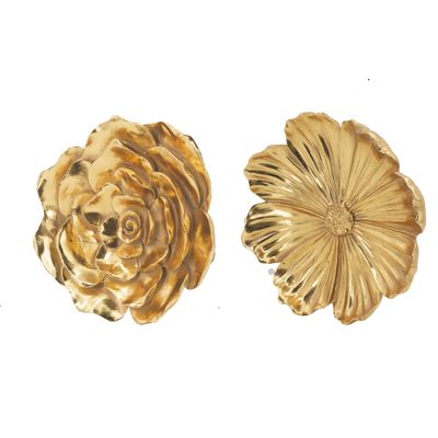 A&B Home Gold Floral Wall Accent, Contemporary Rose Hanging Wall Art, Wall Decor Flower Sculpture for Living Room Hallway Bedroom Office, Set of 2