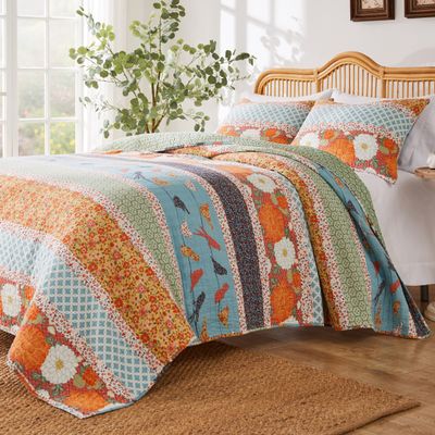 Greenland Home Carlie Modern Floral Reversible Quilt Set, 2-Piece Twin, Calico Stripes
