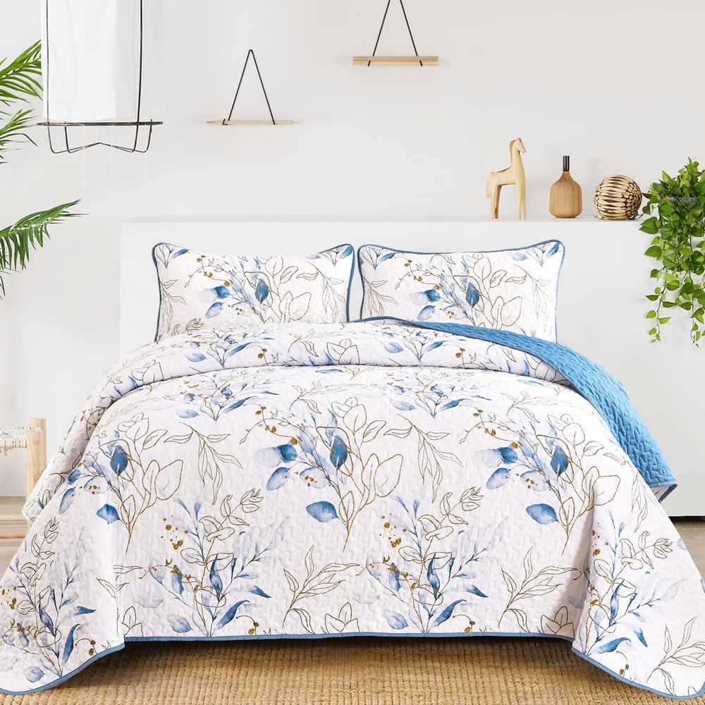 Anibedding Botanical Quilt Set Twin, 2 Pieces Reversible Elegant Blue Leaves Pattern Bedspread Coverlet Soft Microfiber Bed Cover for All Season(68"86")