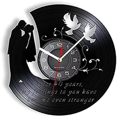 Wall Clock Personalized Wedding Wall Clock Custom Wedding Wall Clock Birthday Vinyl Record Wall Clock Mr and Mrs Wedding Home Decor Vintage Clock