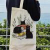Dlzdn Black Cat Canvas Tote Bag For Women Aesthetic Cute Cat Floral Book Tote Bag Shopping Grocery Bag Beach Bag Gifts for Women Teacher Bag Reusable Grocery Bag view 4