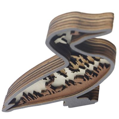 HOMSFOU Multilayer Wooden Figurine Wood Sculpture for Unique Home Decor Rustic Tabletop Decoration for Holiday Parties and Seasonal Themes