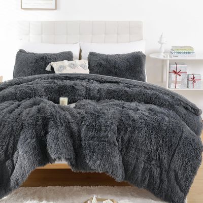 Smoofy Fluffy King Size Comforter Set, Faux Fur Comforter Set, Luxury Fuzzy King Bedding Set, Soft Shaggy Bed Set for All Season, 3 Pieces - 1 Comforter & 2 Pillowcases, Dark Grey