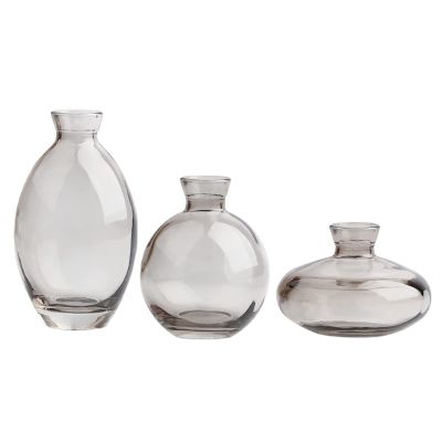 Modern Decorative Mini Flowers Vases, Glass Bud Vase Set of 3, Cute Small Clear Vases, Handmade Glass Flower Vase for Floral Arrangements, Tiny Centerpiece for Home Office Wedding Party(gray)