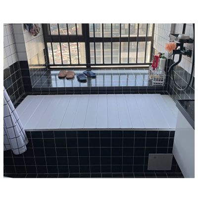 Bathtub Tray Foldable PVC Bathtub Cover Shutter Bath Lid, Bathtub Insulation Cover Dust Board, Multifunction Waterproof Bathtub Tray for Phone Tablet Bracket, 0.6cm Thickness Multifunctional (Color :
