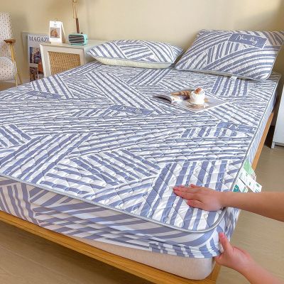 FCLDESHOP Fitted Mattress Pad,Summer Cool Latex Quilted Bed Sheet, Kids Room Cartoon Print Deep Pocket Mattress Cover Queen Bed Cover,Geometry,150 * 200cm (1pcs)