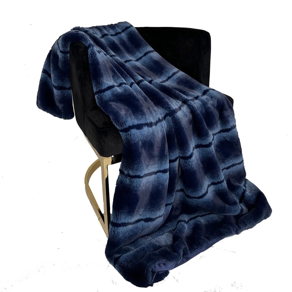 Plutus Brands Blue Fluffy Fields Faux Fur Luxury Throw Blanket