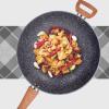 AZHANGYB Carbon Steel Wok Pan 32cm, Flat Bottom Carbon Steel Wok, Cast Iron Wok Pan, Wok Pan Nonstick, Wok with Lid Suits for All Stoves view 2