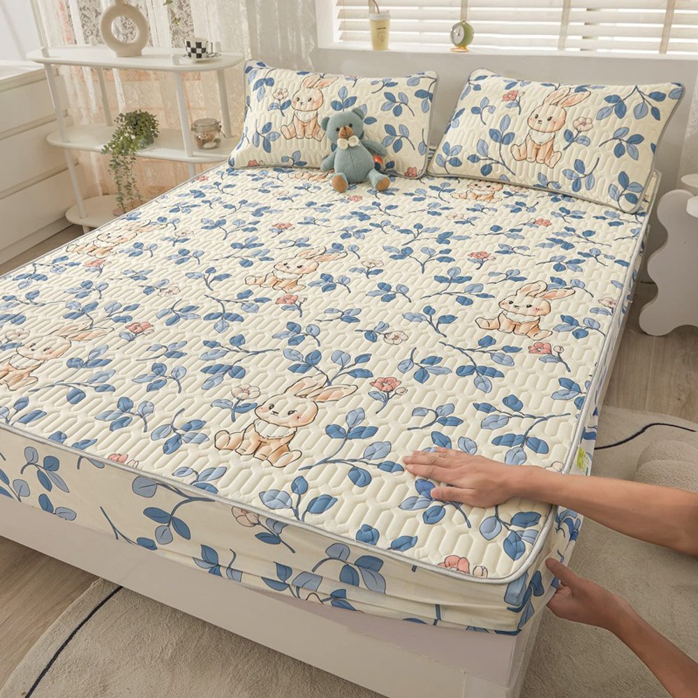 FCLDESHOP Hotel Quality Fitted SheetThickened Cartoon Printed Latex Bed Sheets, Boys Girls Bedroom Cool Non-Slip Mattress Topper,Rabbit,90 * 200cm (2pcs)