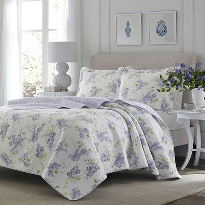 Full/Queen Size 3-Piece Cotton Quilt Set with White Purple Floral Pattern