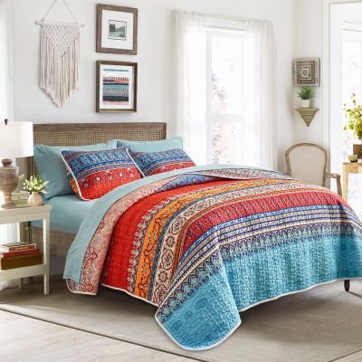 Tititada 3 Pieces Colorful Bohemian Quilt Set King Size, Boho Striped Blue n Red Printed Bedding Bedspread Coverlet Set for Summer, Soft Lightweight Microfiber Quilt with 2 Shams (102x88 inces)