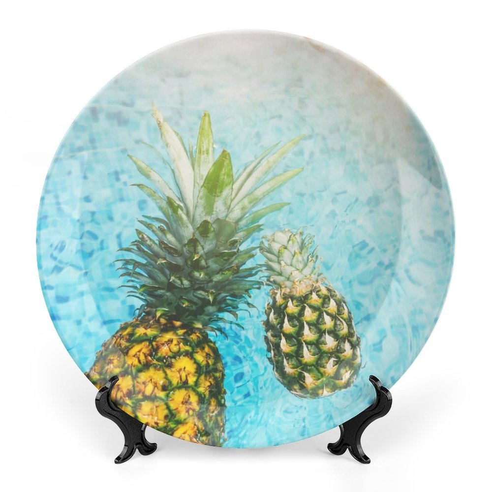 10" Decorative Plate Summer Tropical Pineapple Round Ceramic Plate with Display Stand Modern Porcelain Table Plate Wall Hanging Decoration for Home Office Collectible Art Souvenir
