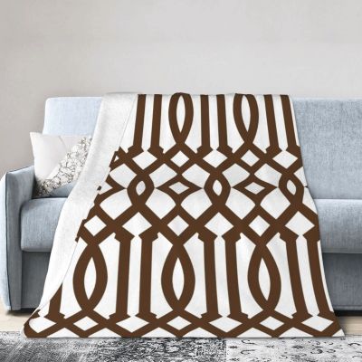 DKJlitter Ultra-Soft Modern White and Brown Trellis Pattern Flannel Fleece Throw Blanket Cozy and Lightweight Perfect for Bed, Couch, Sofa, and Gifts 60"x50"
