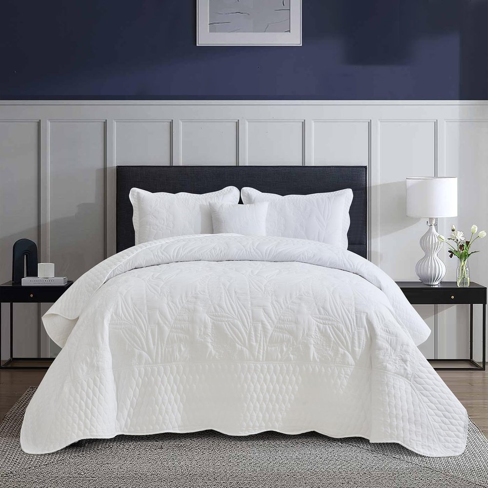 DaisyHuang Botanical Oversized Bedspread Queen Size - Leaves Pattern Stitching Quilt Set - Elegant & Fresh Style Bedding Coverlets, Reversible, Lightweight, 5 Piece, White