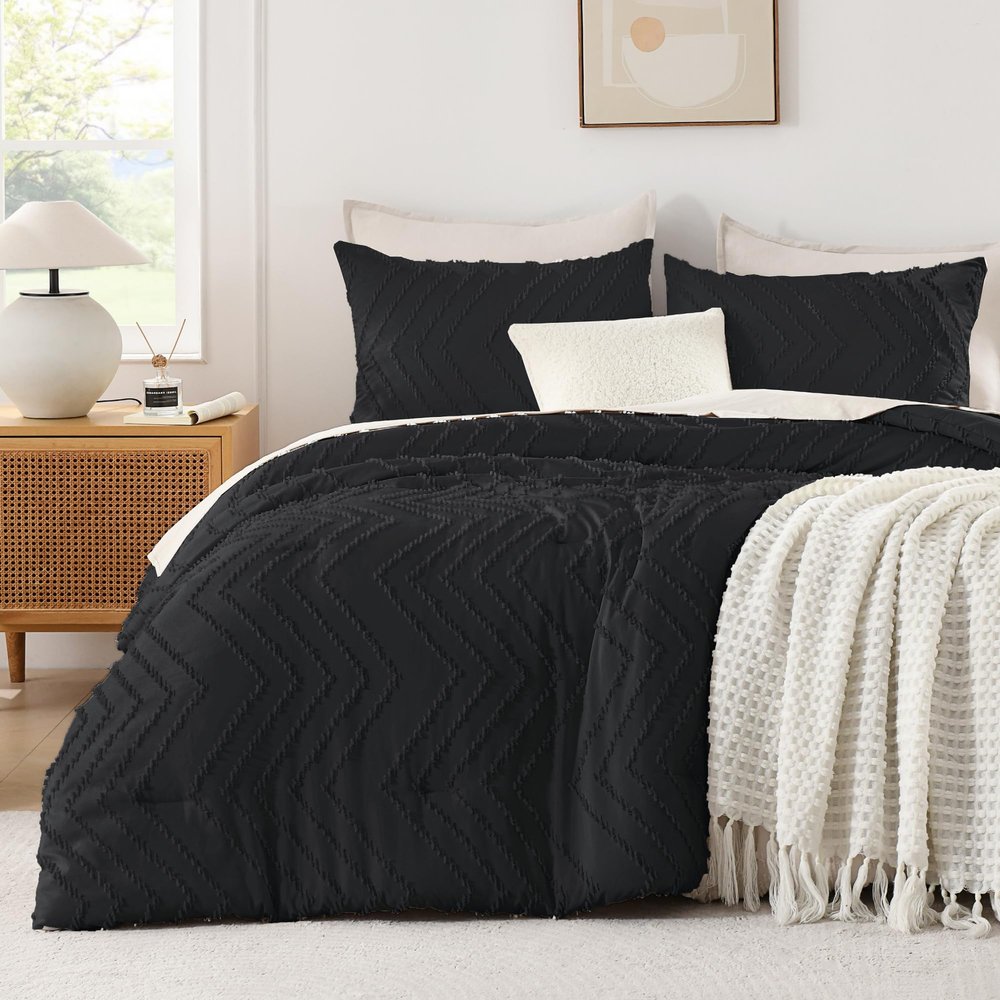 Andency Black Comforter Full Size, Boho Soft Fluffy Warm Lightweight Bedding Comforter Sets for Full Bed, 3 Pieces Chevron Tufted Aesthetic Microfiber Lightweight Comforter Set