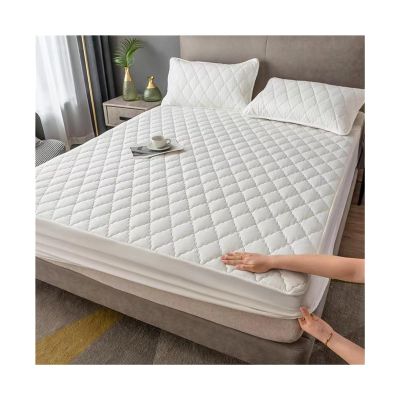 AYGJKIE ONE Piece Quilt Waterproof Fitted Sheet Breathable Wrinkle Resistance Suitable for All Seasons Bedspread Mattress Protector (Color : White, Size : 150X190cm)