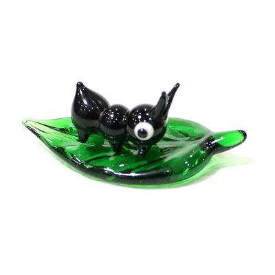 Mini Glass Leaf Ornaments with Cute Worm, Hedgehog, Bird, Pig, Mushroom, Duck, Snail, Pumpkin, Bunny, Ant, Fruit Figurine Decor (Color : Black, Size : About 5.5x3cm)