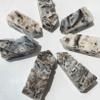 IPUDIS 1pc Crystal Stone Natural Crystal Raw Stone Crystals Point Wands Quartz Rough Specimen Geode Cluster Home Decor Gifts for Meditaion view 3