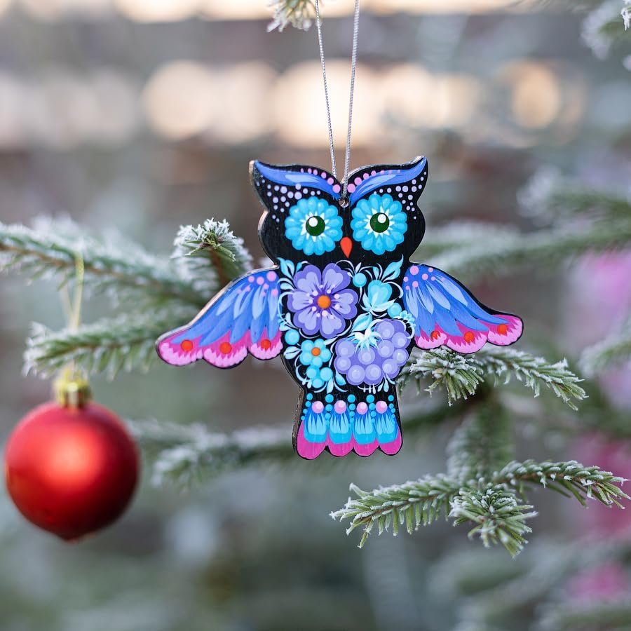Christmas Tree Wooden Ornament Owl Wooden 4,7 3,7 0,2 Inch Colorful Hand-Painted on both Sides Artisan Ukrainian Tradition Funny Christmas Ornament Owl Pendant
