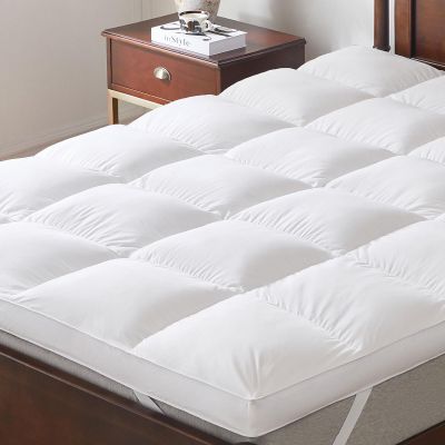 LeWinBedding 3 Inch White Goose Feather Mattress Topper,King Feather Bed Topper,Mattress Cover with Straps,Ultra Soft Pillowtop,100% Cotton Fabric(78x80)