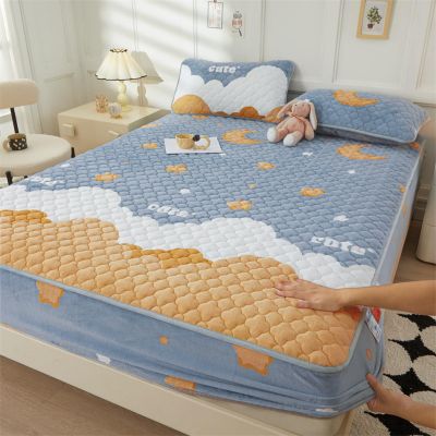 FCLDESHOP Deep Pocket Sheets,Autumn Winter Thicken Warm Solid Color Flannel Fitted Sheets, Children's Room Cartoon Print Mattress Protector,Moon,200x220cm (1pcs)