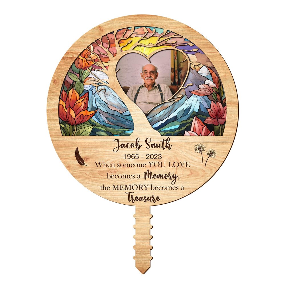 Custom Wood Remembrance Tree Topper, Personalized Christmas Memorial