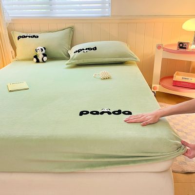 FCLDESHOP Mattress Protector Queen Size,Cartoon Printed Panda Coral Velvet Bedspread, Boy Girl Bedroom Solid Color Warm Box Spring Mattress Cover,Green,180 * 200cm