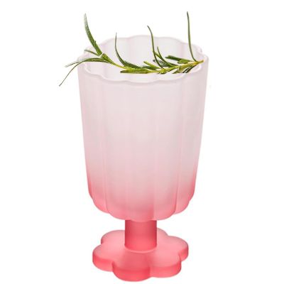 9oz Creative Crystal Flower Wine Glasses,Vintage Petal Ripple Glass Tall Glass,Colorful Wiggly Cocktail Coupe Glass Dessert Glass,Cocktail Juice Glass for Party Wedding Festival Bar Gift (Pink C)