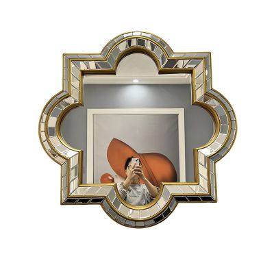 BZCKBZ 85cm/33.5in Wall Retro Mirror for Bathroom, Ornate Wall Focal Point, Gold, Silver Decorative Wall Mirror, Waterproof and Moisture-Proof(Gold)