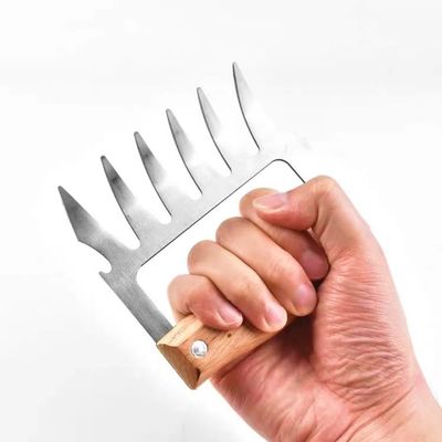 1 set of stainless steel pork puller claws with ultra-sharp blades and heat resistance for chopping, pulling, lifting and plating pork, turkey, chicken and brisket