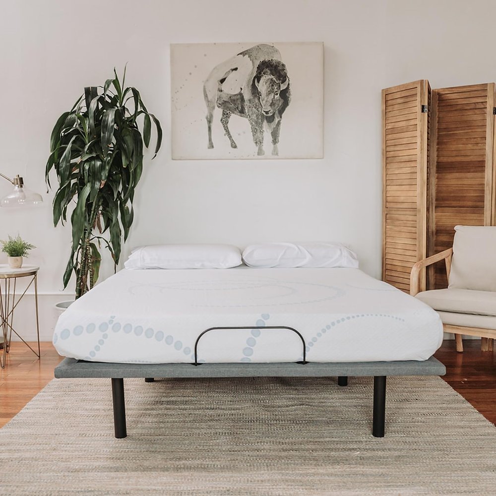 KnBoB Queen Size Memory Foam Mattress, White & Light Blue High Density Base Foam 8 Inch Mattress