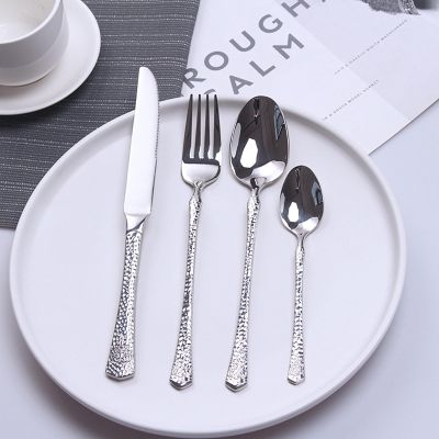 32-Piece Hammered Silverware Set with Organizer, Stainless Steel Flatware Set for 8, Food-Grade Tableware Cutlery Set, Mirror Finish, Gift Package for Christmas and Thanksgiving&Halloween