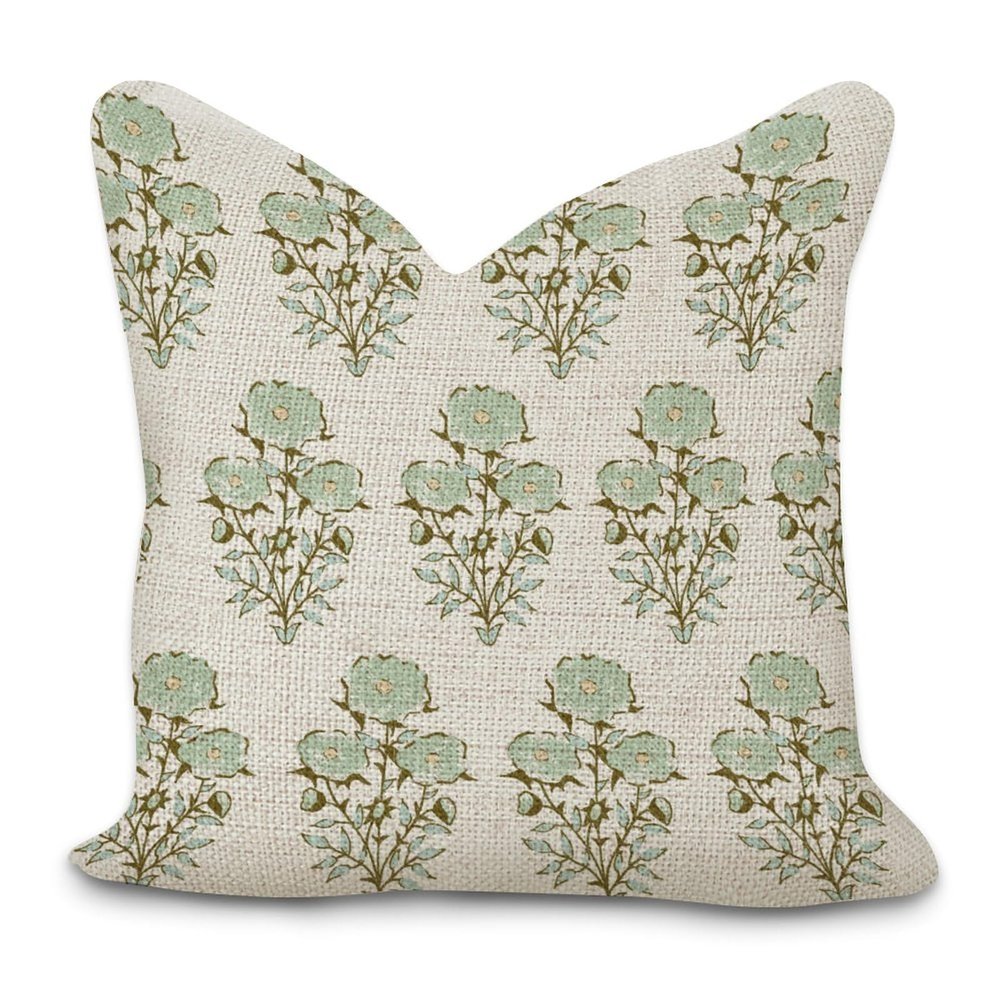 Light Green Flower Decorative Throw Pillow Covers 18x18in Zipped Farmhouse Square Accent Pillowcase Cushion Cover Case for Bedroom Sofa Couch Coffee Bar Club Pub Home Decor