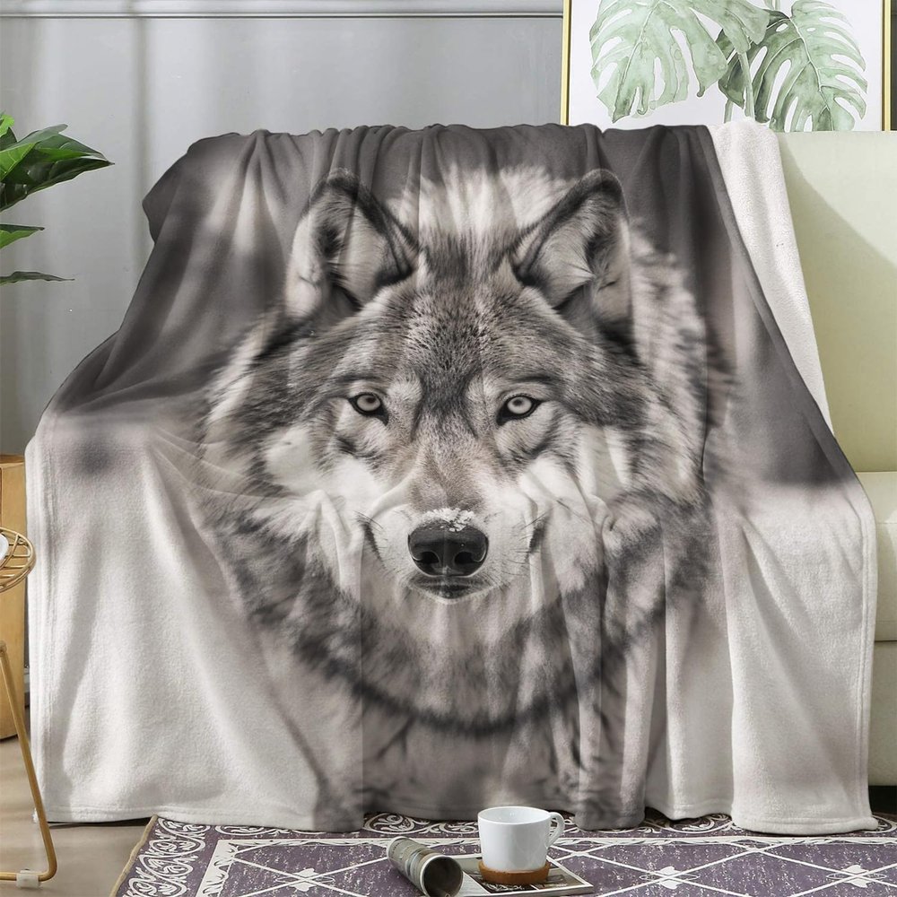 zcwl Wolf Blanket Twin Size, Wild Animal Fleece Throw Blanket for Couch Bed Sofa, Wolves Patterned Blankets and Throws, Super Soft Cozy Plush Flannel Blanket, 60x80, Decor & Gift