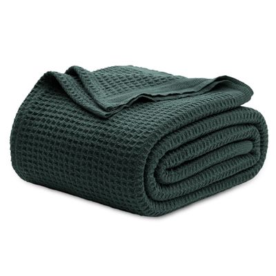 Bedsure Gentlesoft 100% Cotton Blanket Queen Size for Bed - Breathable and Soft for Spring Summer, Thick Cozy Waffle Weave Blanket Gifts for Women, Dark Green, 90x90 Inches