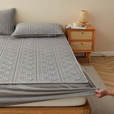 XHHBS Mattress Protector - Faux Fur Mattress Topper Set Fits Up 6-21 Inch Deep Pocket Bed Mattress - Breathable Noiseless Mattress Pad Cover Protection Washable (Color : Gray, Size : Full)