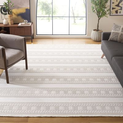 SAFAVIEH Area Rug 8x10 - Camden Collection - Large - Ivory, Boho Design, Fringe Detail, Non-Shedding & Easy Cleaning, Ideal for Living Room, Bedroom, Office, Dining Space Room (CAD652A)