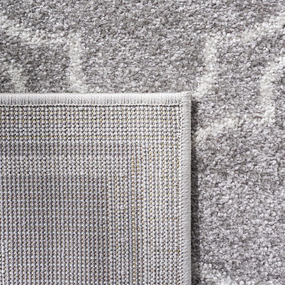 SAFAVIEH Area Rug 8x10 - Amherst Collection - Large - Grey & Light Grey, Geometric Pattern, Non-Shedding & Easy Cleaning, Ideal for Living Room, Bedroom, Office, Dining Space (AMTL412C)