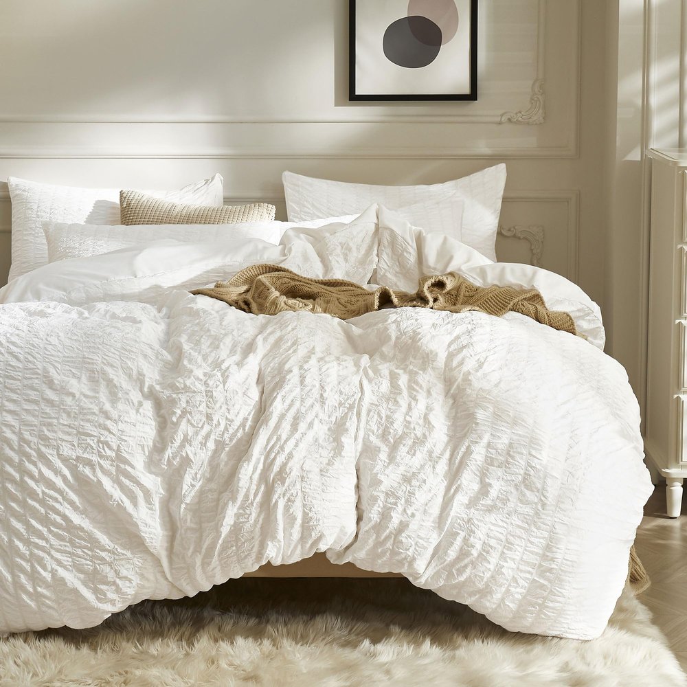 JELLYMONI White Duvet Cover Twin Size, 3pcs Washed Microfiber Bedding Set, Soft Breathable Seersucker Duvet Cover Set with Zipper Closure and Corner Ties for All Seasons