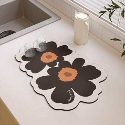 Kitchen Countertop Dish Drying Mat, Flowers Shape Absorbent Sink Mat Drainer Mat, Quick-Drying Table Mat Machine Insulation Pad (5060cm,Style06)