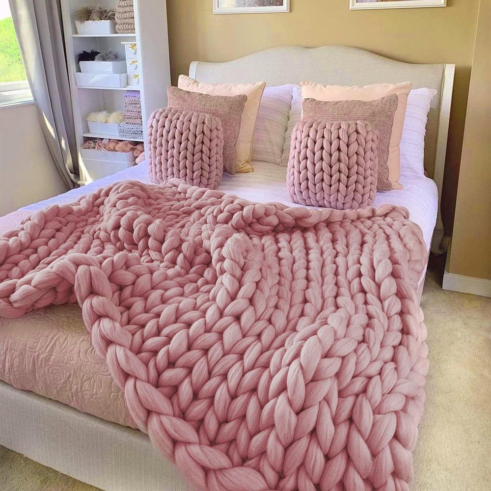 BBPM Chunky Knit Blanket Throw Soft White Crochet Merino Wool Throw Blanket Handmade Cozy Cable Knit Throw Blanket Boho Bedroom Decor Fluffy Knot Blanket for Couch Bed,Pink,100x100cm/39x39in