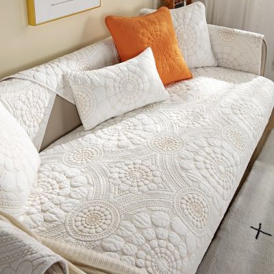 Boho Sofa Cover Solid Color Cotton Quilted Couch Cover,Cotton Quilted Circle Boho Couch Covers,Washable Non-slip Sectional Couch Covers for Dogs Pets Furniture Protector,White-35"x28"/90x70cm