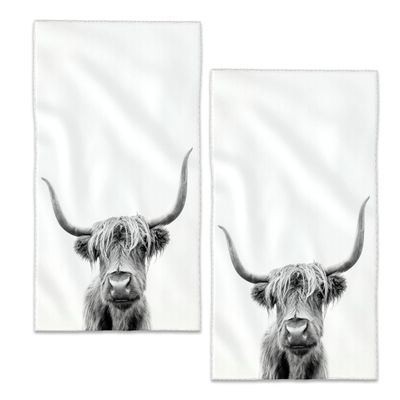 BIGXIUKA Highland Cow Hand Towels Gray White Bath Towel Set of 2 Soft Kitchen Dish Towels Decorative Bathroom Face Towels for Guest Gym Yoga 28 x 14 Inch