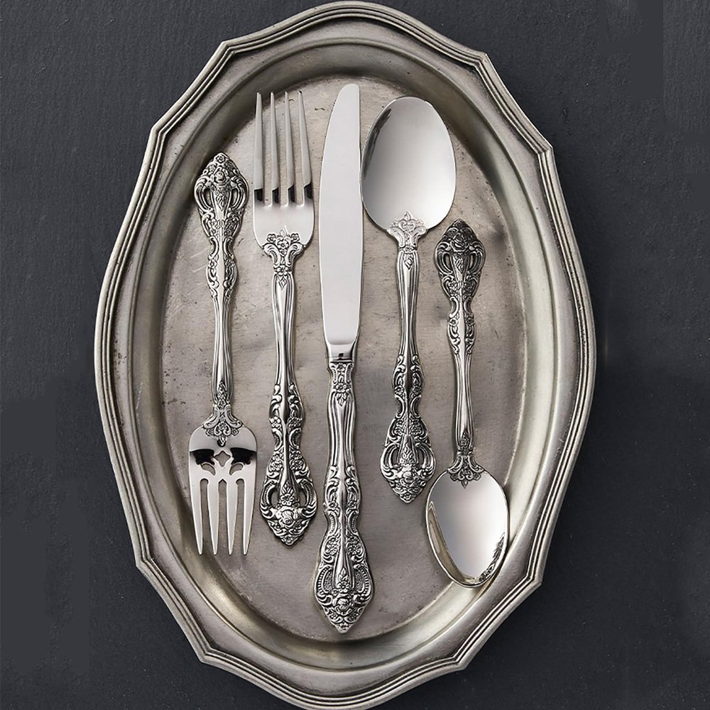 Silverware Set for 6, 30 Piece Stainless Steel Exquisite Court Style Stainless Steel Tableware in Ergonomic Design Size and Weight Food Grade Stainless Steel Including Steak Knife Fork and Spoon