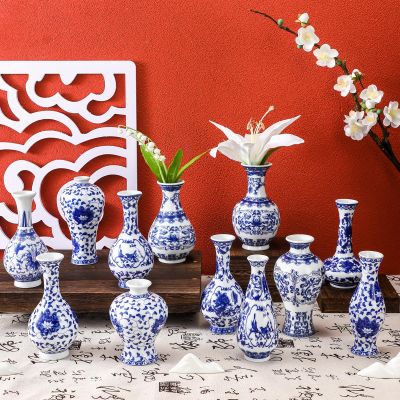 Maxcheck 12 Pcs Small Blue and White Vase Mini Porcelain Chinoiserie Bud Vase Vintage Ceramic Oriental Handmade Chinese Flower Jardiniere for Home Office Shelf Table Centerpieces Decor(Classic)