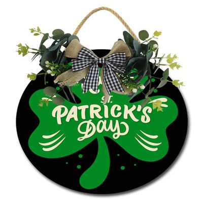 LoMall Happy St Patricks Day Sign Front Door Decor, Green Shamrock Clover Horseshoe Farmhouse Wood Door Hanger, Rustic Wooden Wreath Pediment Plaque Outdoor Indoor Wall Hanging Decorations