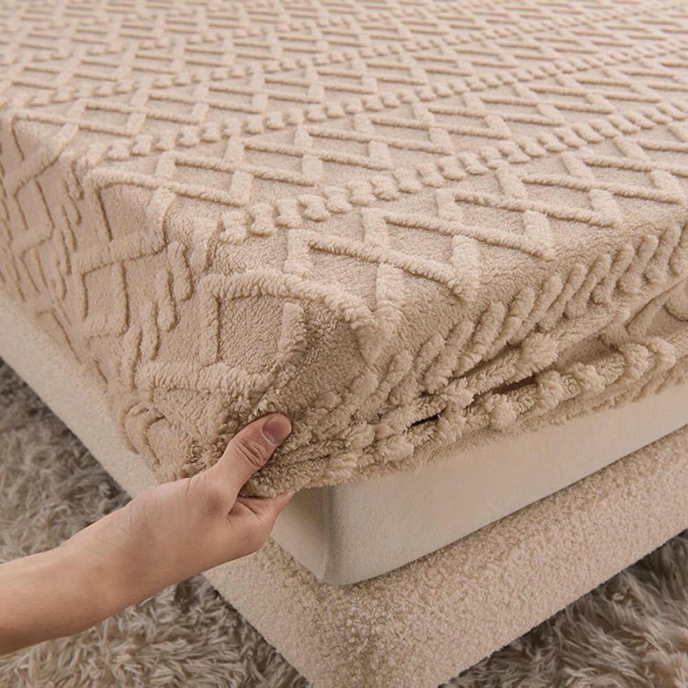 1pc Elastic Velvet Fitted Sheet, Taffeta Shaggy Bed Cover Autumn Winter Mattress Protectors, Fitted Deep Pocket Up to 11''(C,150 * 200cm)