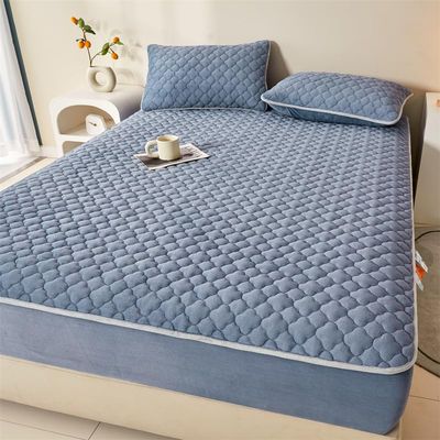 FCLDESHOP Deep Pocket Mattress Pad CoverThick Quilted Coral Fleece Fitted Sheet,Cartoon Print Anti-Slip Mattress Protector for Boys and Girls Bedroom,Blue Grey,150x200cm (1pcs)