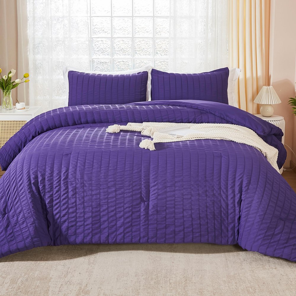 AveLom Dark Purple Seersucker California King Comforter Set (104x96 inches), 3 Pieces-100% Soft Washed Microfiber Lightweight Comforter with 2 Pillowcases, All Season Down Alternative Bedding Set
