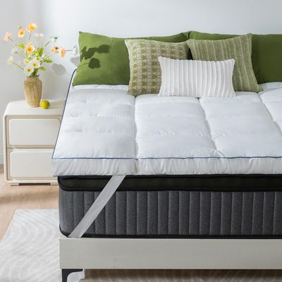 QUEEN ROSE Mattress Topper King Size, Pillow Top Extra Thick Mattress Pad, Soft Baffle Box Overfilled Down Alternative for Back Pain, 4 Corner Straps, White